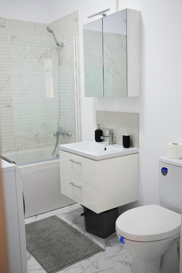 Apartmán White Flat Bukurešť Exteriér fotografie
