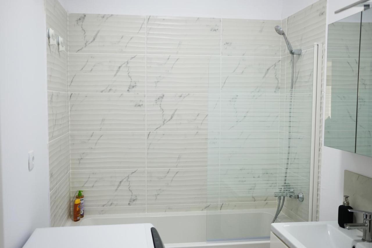 Apartmán White Flat Bukurešť Exteriér fotografie
